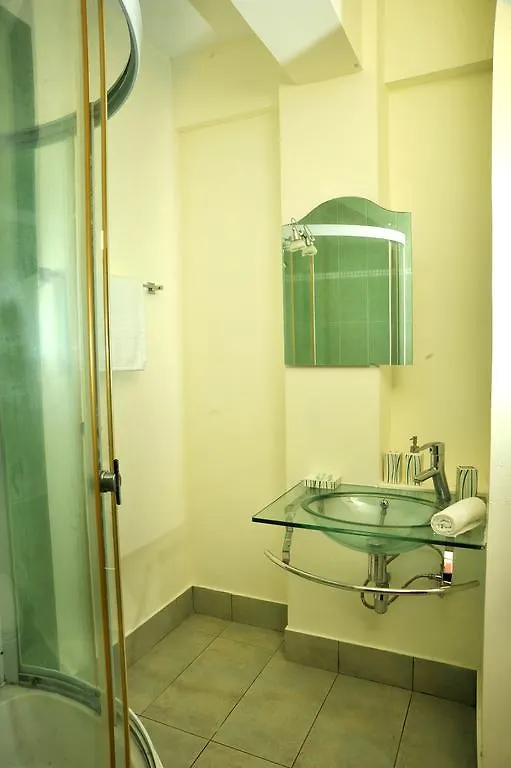 Prestige Court Residencies Hotel Dehiwala-Mount Lavinia 3*,  Sri Lanka